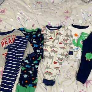 Must Love Dinosaurs! 4 Pair of Carter’s Long Sleeve Jammies 3T
